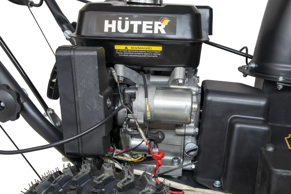 Бензиновый снегоуборщик HUTER SGC 4000B