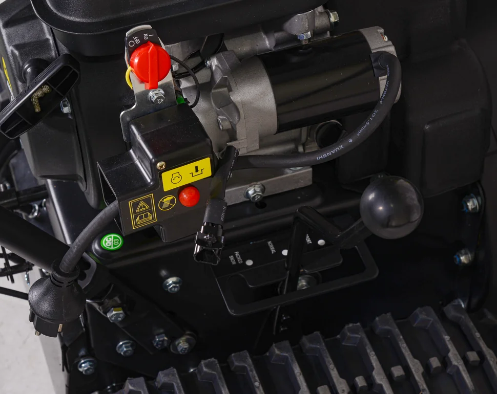 Бензиновый снегоуборщик HUTER SGC 6000CD