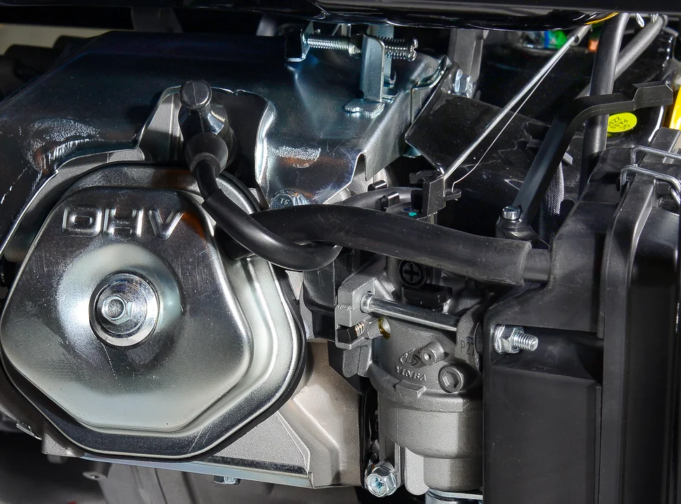 Бензиновый генератор HUTER DY9500LX-3