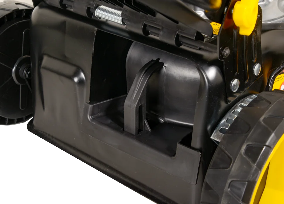 Бензиновая газонокосилка HUTER GLM-460ST